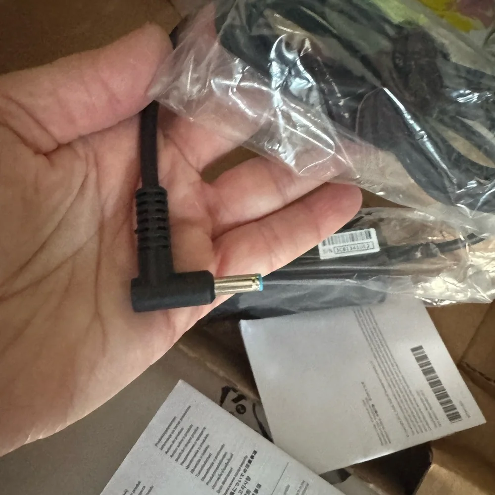 HP 45 watt ac adaptor charger- brand new